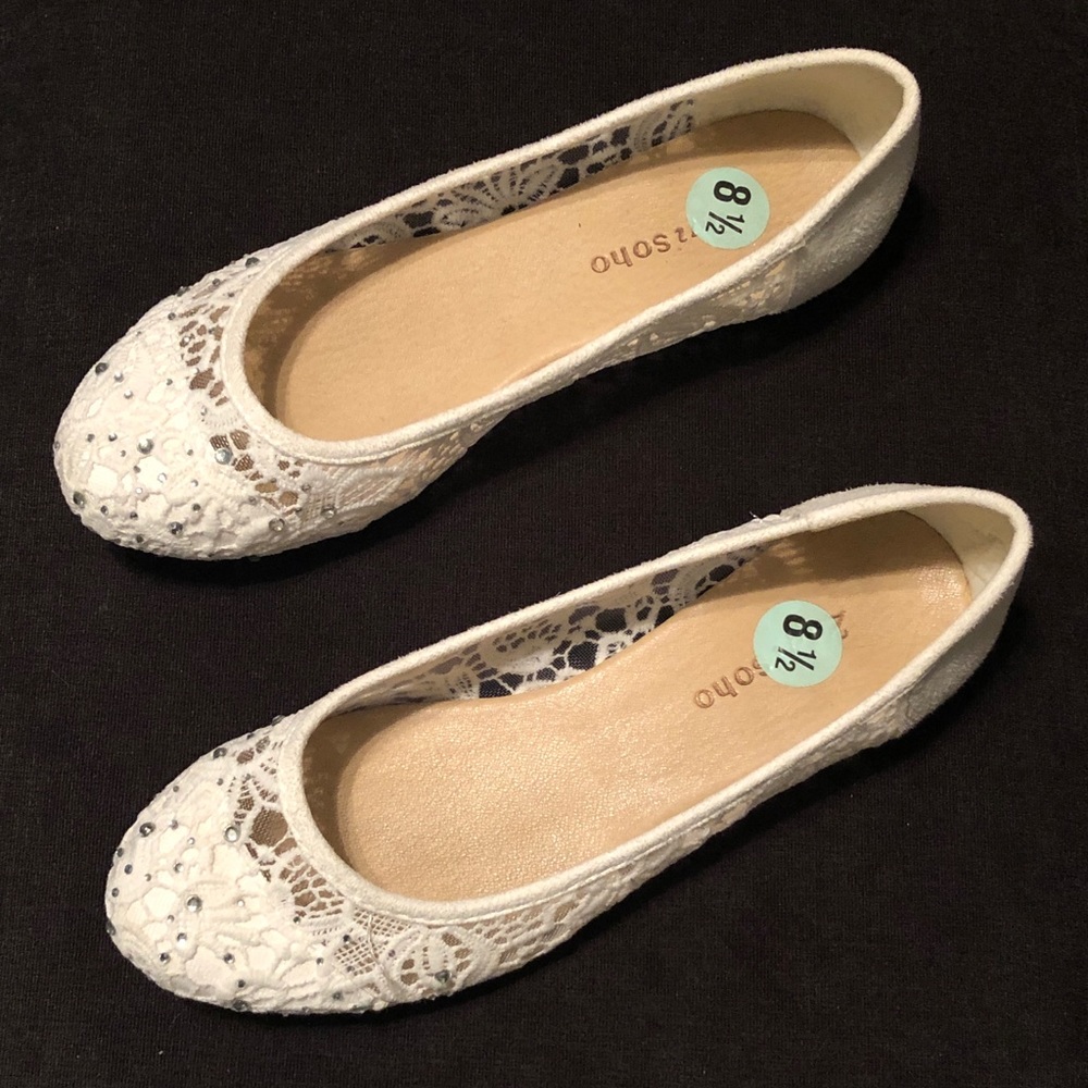 8 1/2 Women’s White Sparkle Flats